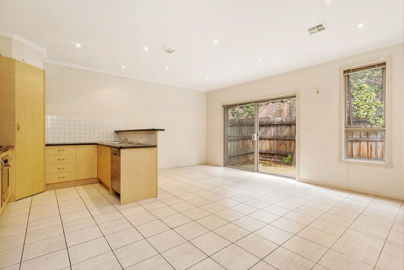236 Gordon Street, Footscray - Thumbnail 3