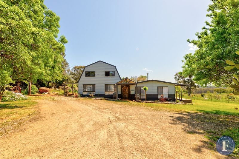 4279 Olympic Highway, Young NSW, Young - Thumbnail 2