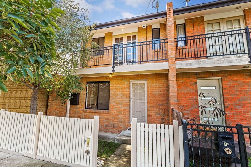 1c Dongola Road, West Footscray - Thumbnail 2