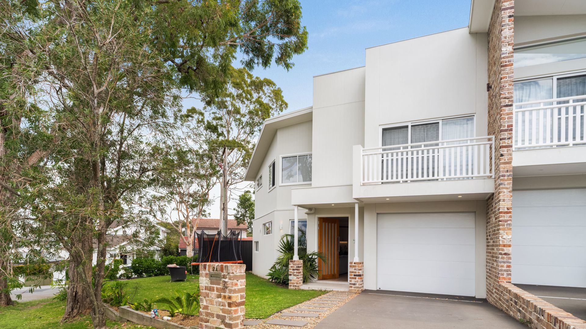 2a Ballar Avenue, Gymea Bay NSW, Gymea Bay - Thumbnail 2