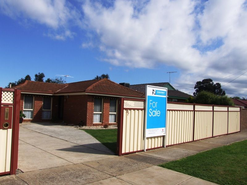 87 Station Road, Melton South - Thumbnail 3