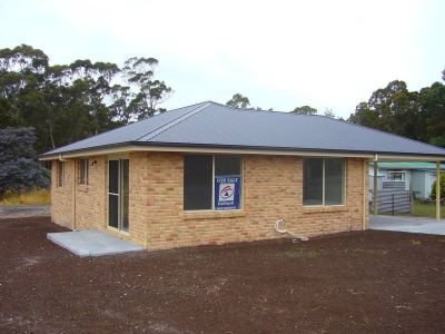 2
 
 
 
  
 
 
 1
 
 
 
  
 
 
 1
 
 
 
 
 
 
 
 17 Leake Street, RAILTON TAS 7305, Railton - Thumbnail 6