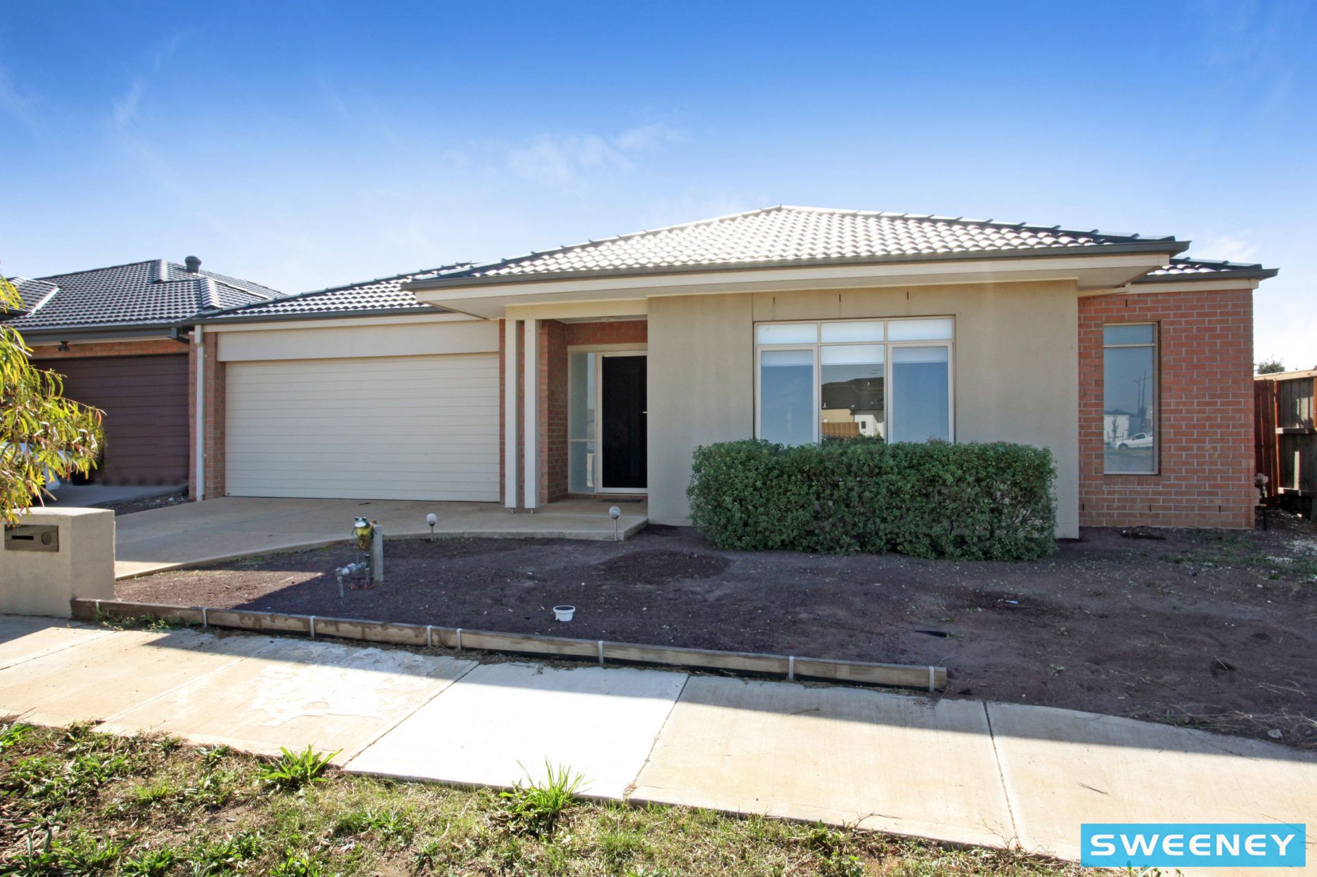 15 Lockwood Drive, Plumpton - Thumbnail 2