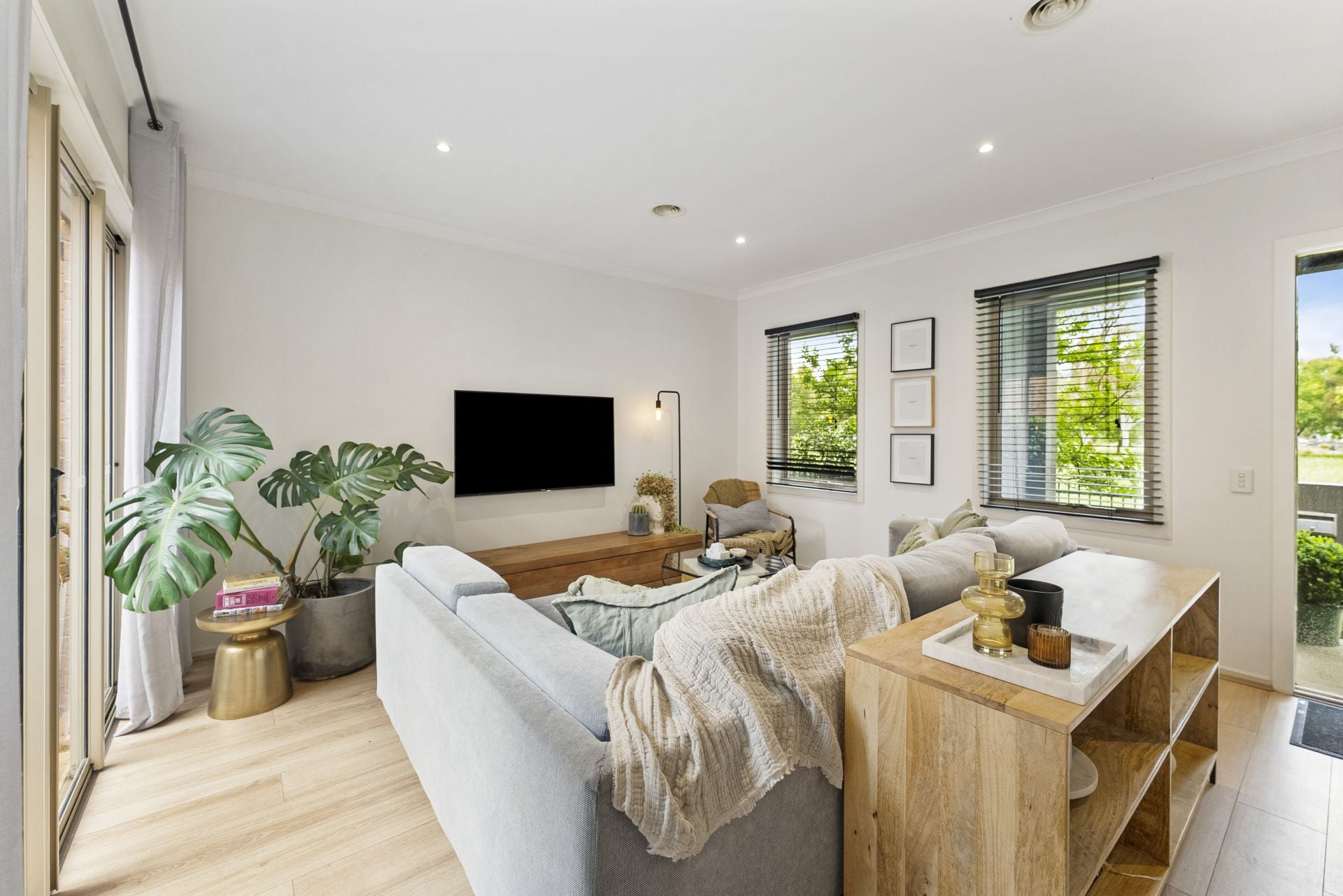 5 Lerderderg Walk Mernda, Mernda - Thumbnail 4