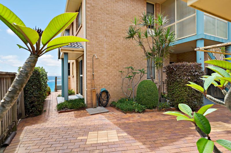 Real Estate For Sale 1/13 Charlton Street Toowoon Bay , NSW