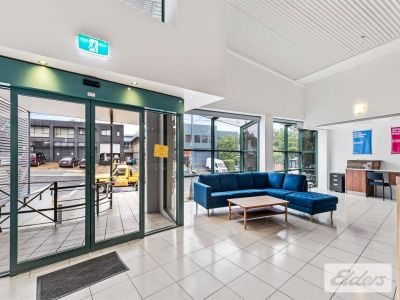 PRIME 690M2 OFFICE SPACE!