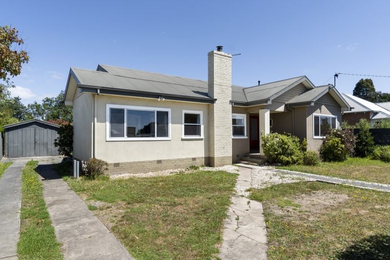 34 Moore Street Colac VIC