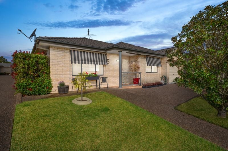 Real Estate For Sale 5/20 Bonarius Street Warners Bay , NSW