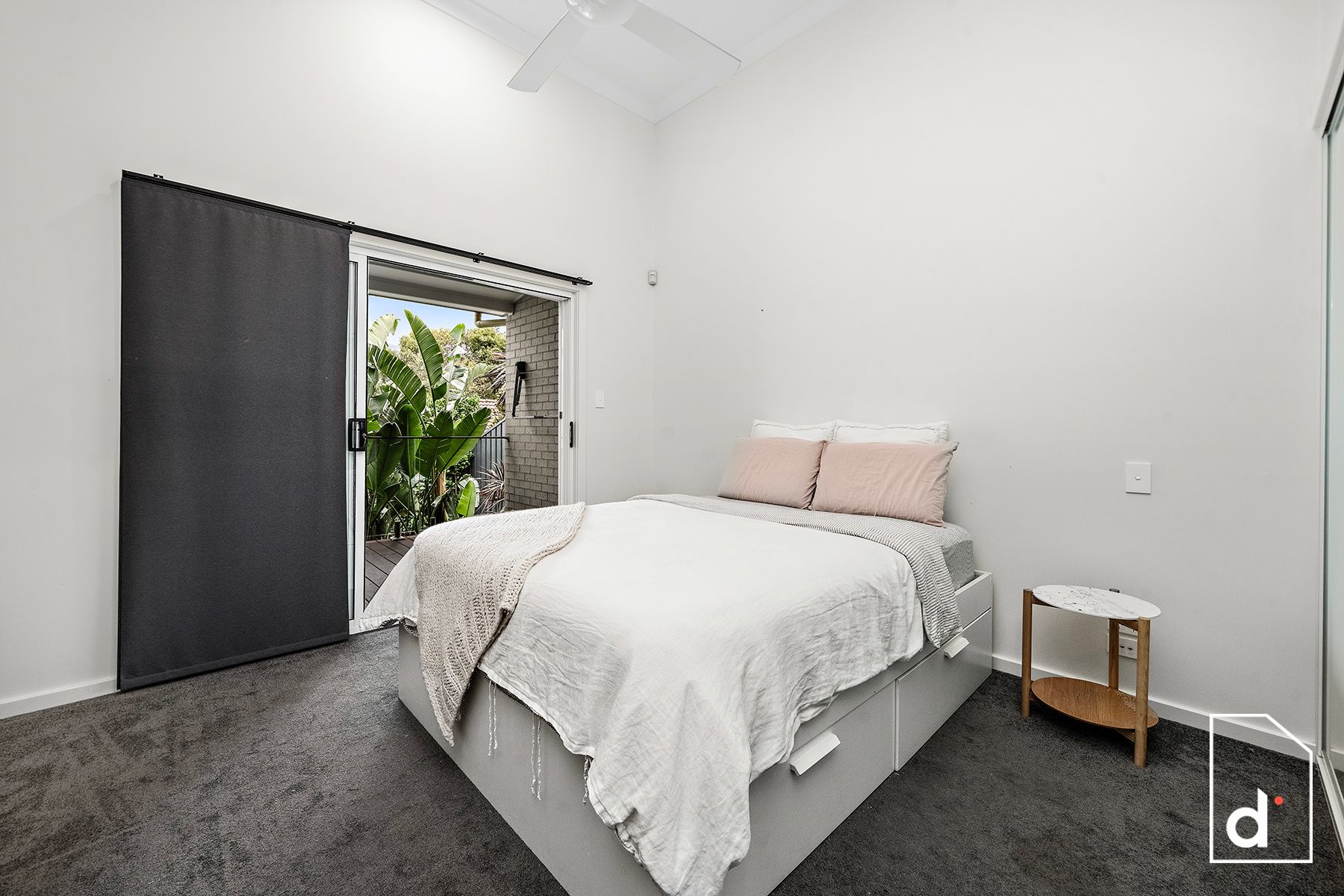 5/33 William Davies Drive, Figtree NSW