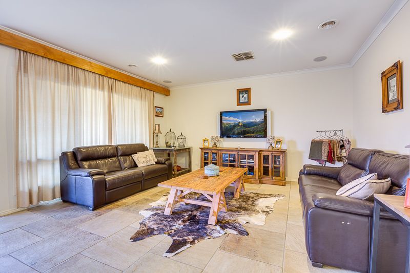 10 Selby Court, Hopetoun Park - Thumbnail 6