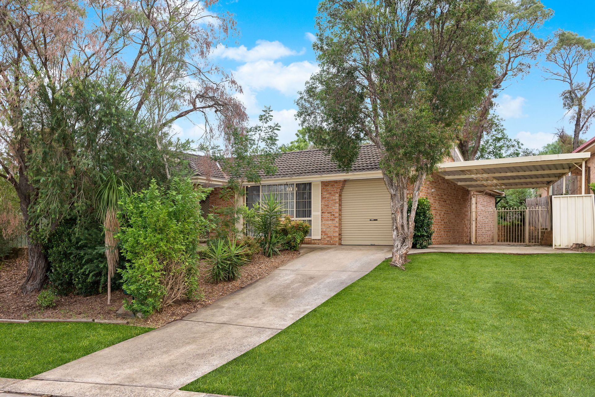 Real Estate For Sale 44 Southdown Road Elderslie , NSW