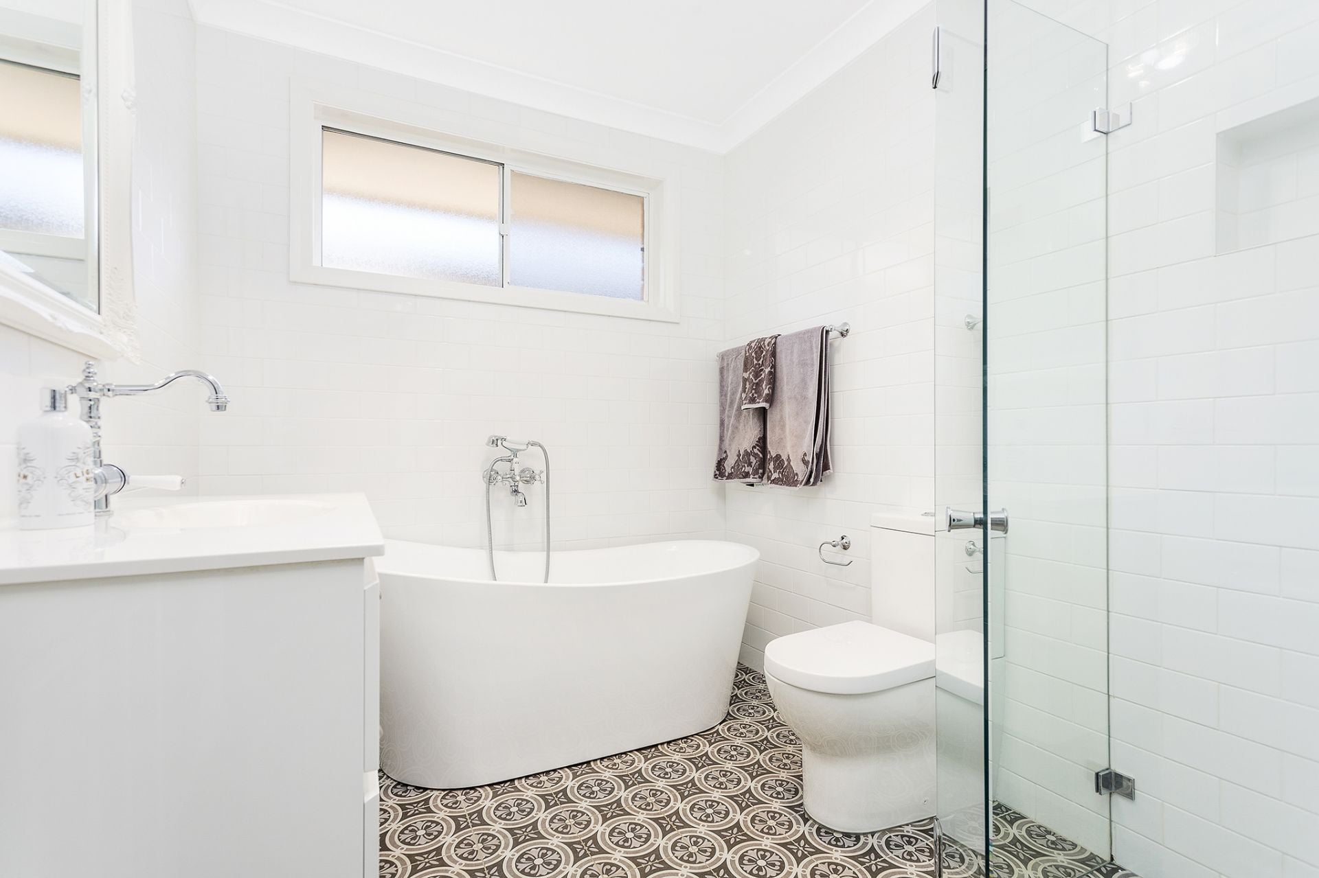 30 Caldarra Avenue Engadine NSW, Engadine - Thumbnail 7