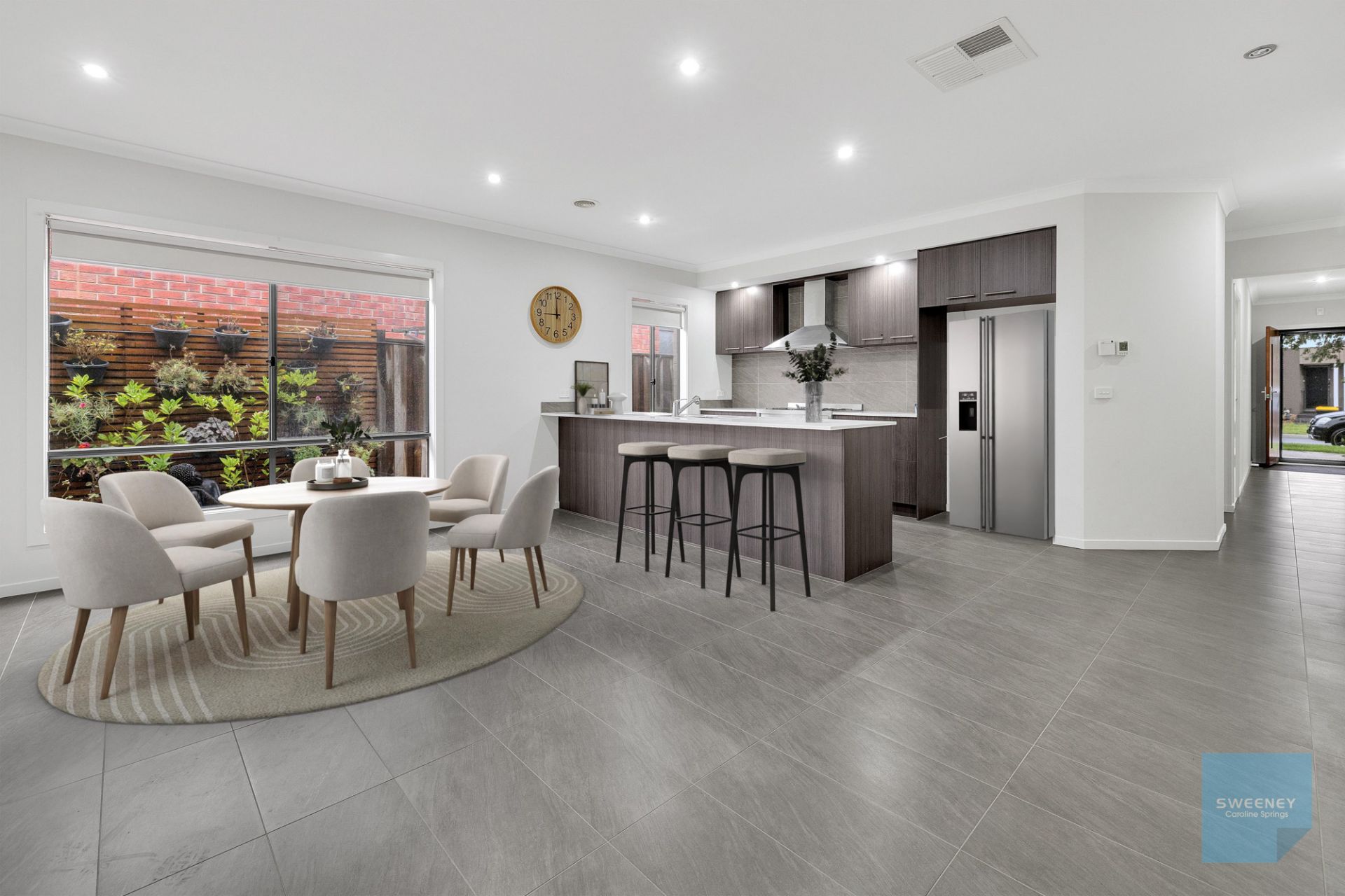 29 Annecy Boulevard, Fraser Rise - Thumbnail 3