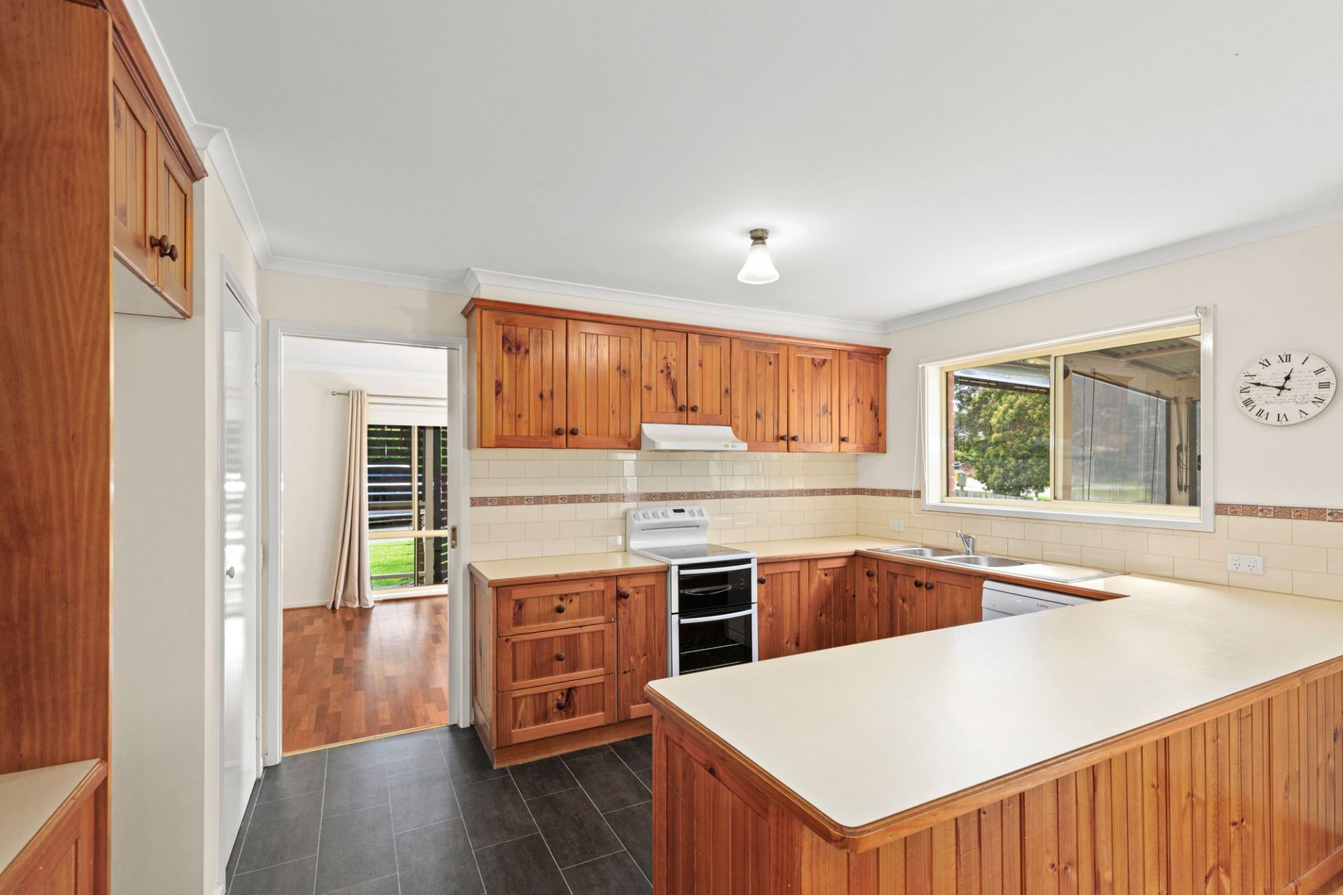 32 Westleigh Court Ocean Grove VIC, Ocean Grove - Thumbnail 3