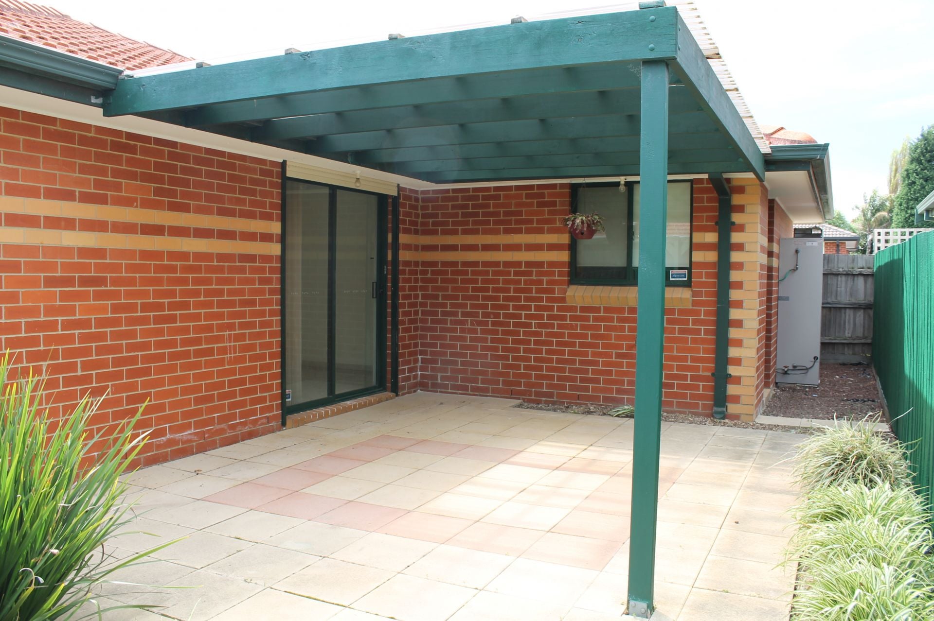LOCATED IN A QUITE POCKET OF MILL PARK!