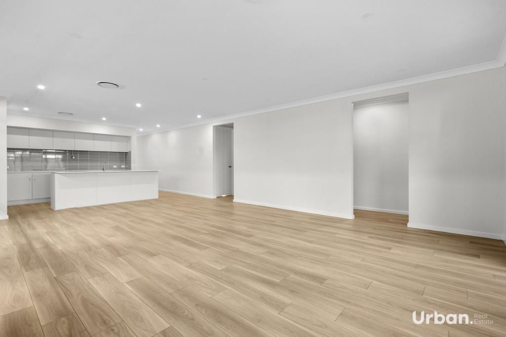 Austral 23 Parhelion Street