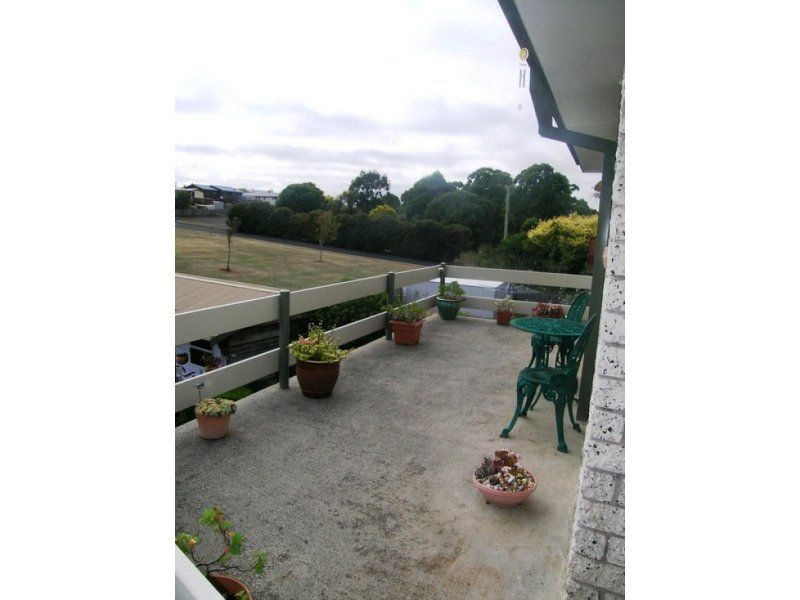3
 
 
 
  
 
 
 2
 
 
 
  
 
 
 1
 
 
 
 
 
 
 
 15 CoomeranCrescent, MIANDETTA TAS 7310, Miandetta - Thumbnail 5