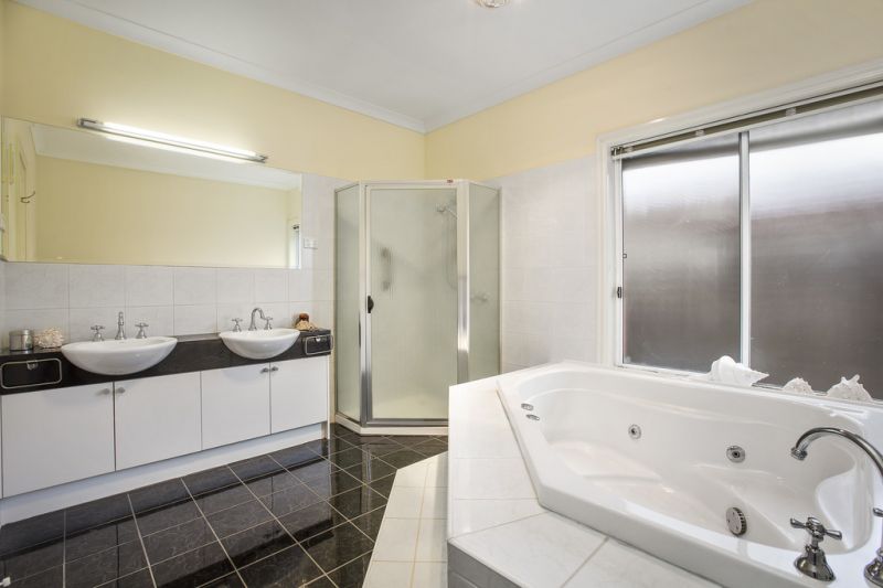 38 Eastleigh Avenue, Keilor East - Thumbnail 6