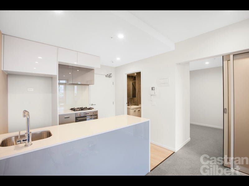 304/2A Clarence Street, Malvern East - Thumbnail 2
