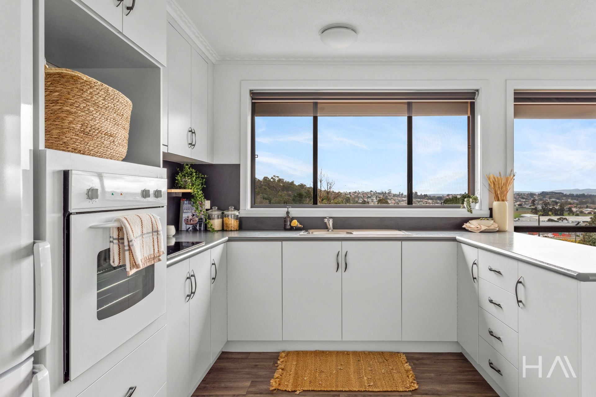 14 Harrow Street Youngtown, Youngtown - Thumbnail 8