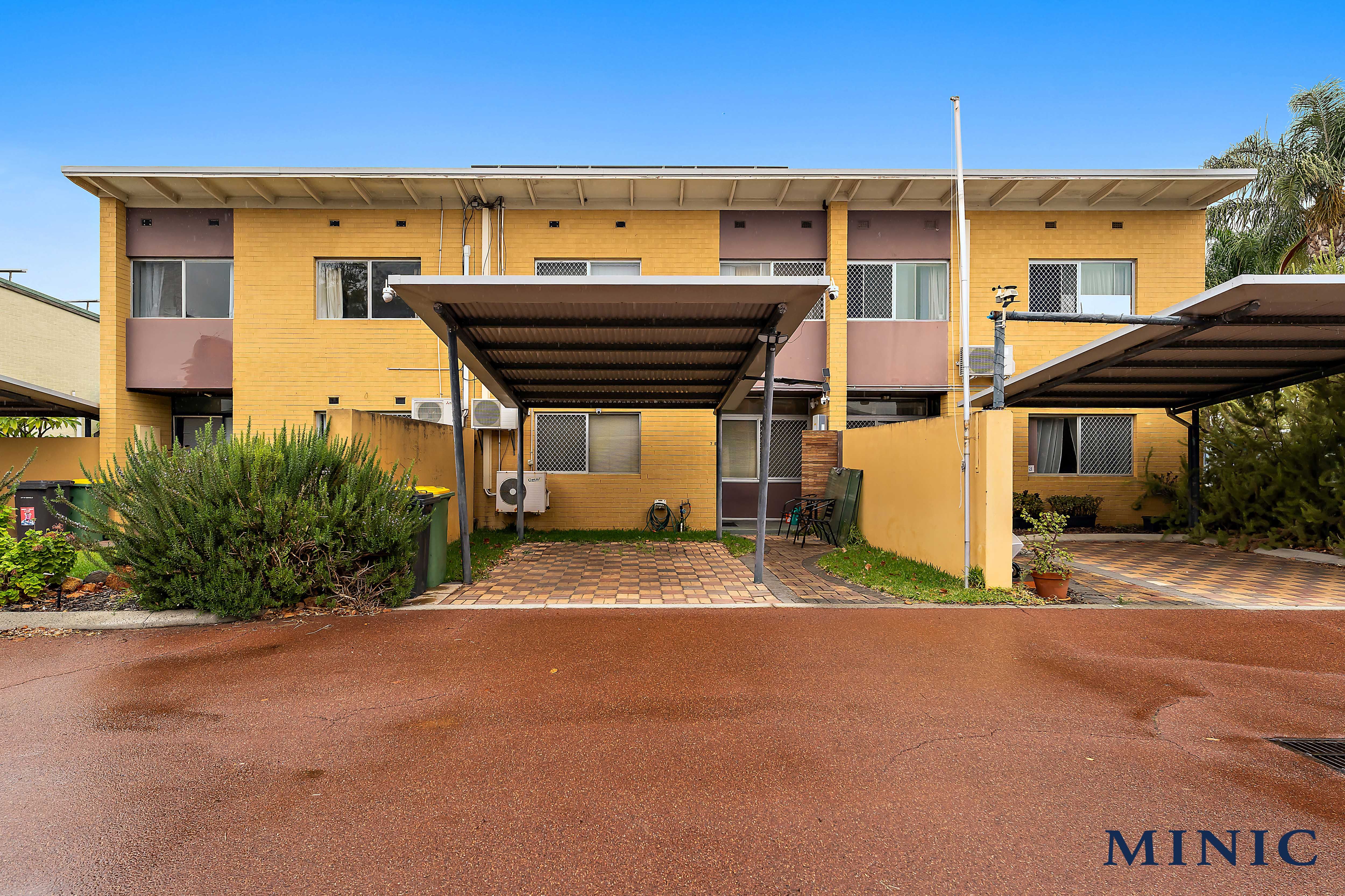 7E Upton Place, Langford