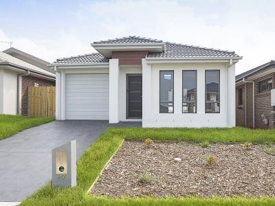 27 Lacilo, Riverstone