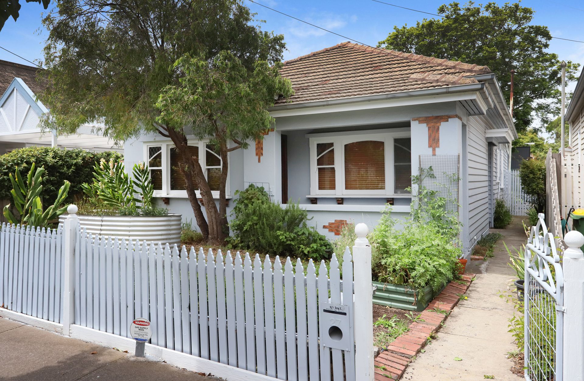 27 Queensville Street Kingsville VIC, Kingsville - Thumbnail 2