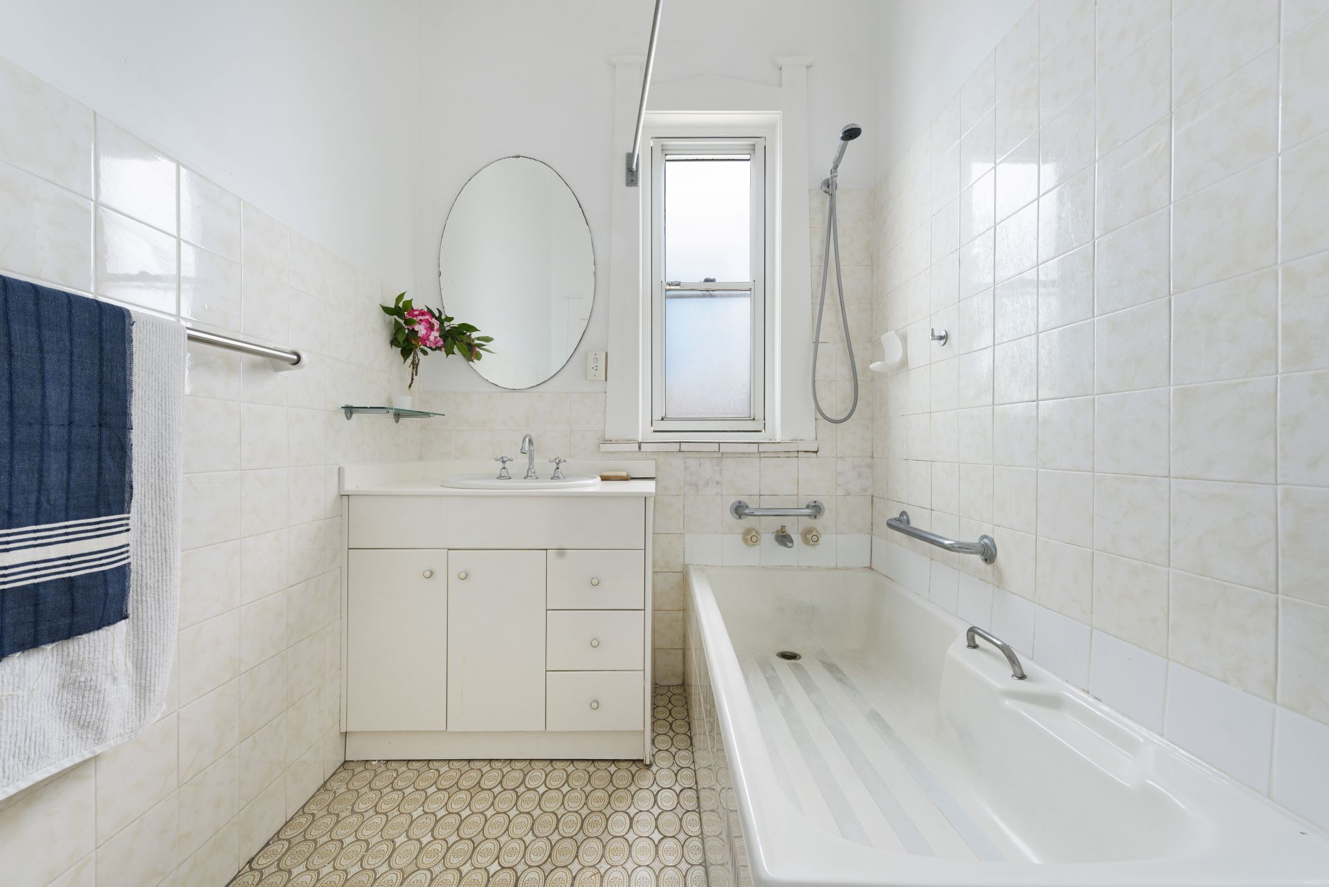 Sold property Sold Price for 17 Street Russell Lea NSW 2046