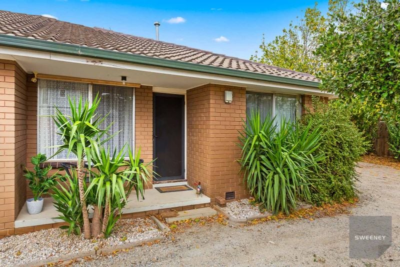 3/12 George Street, Bacchus Marsh - Thumbnail 2