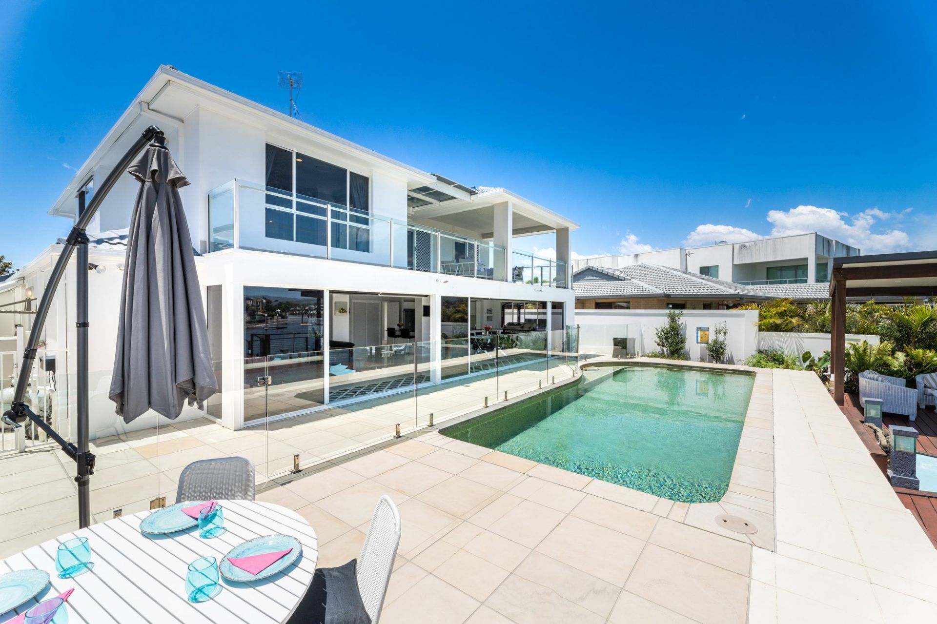 $ 2,300,000, Broadbeach Waters - Thumbnail 5