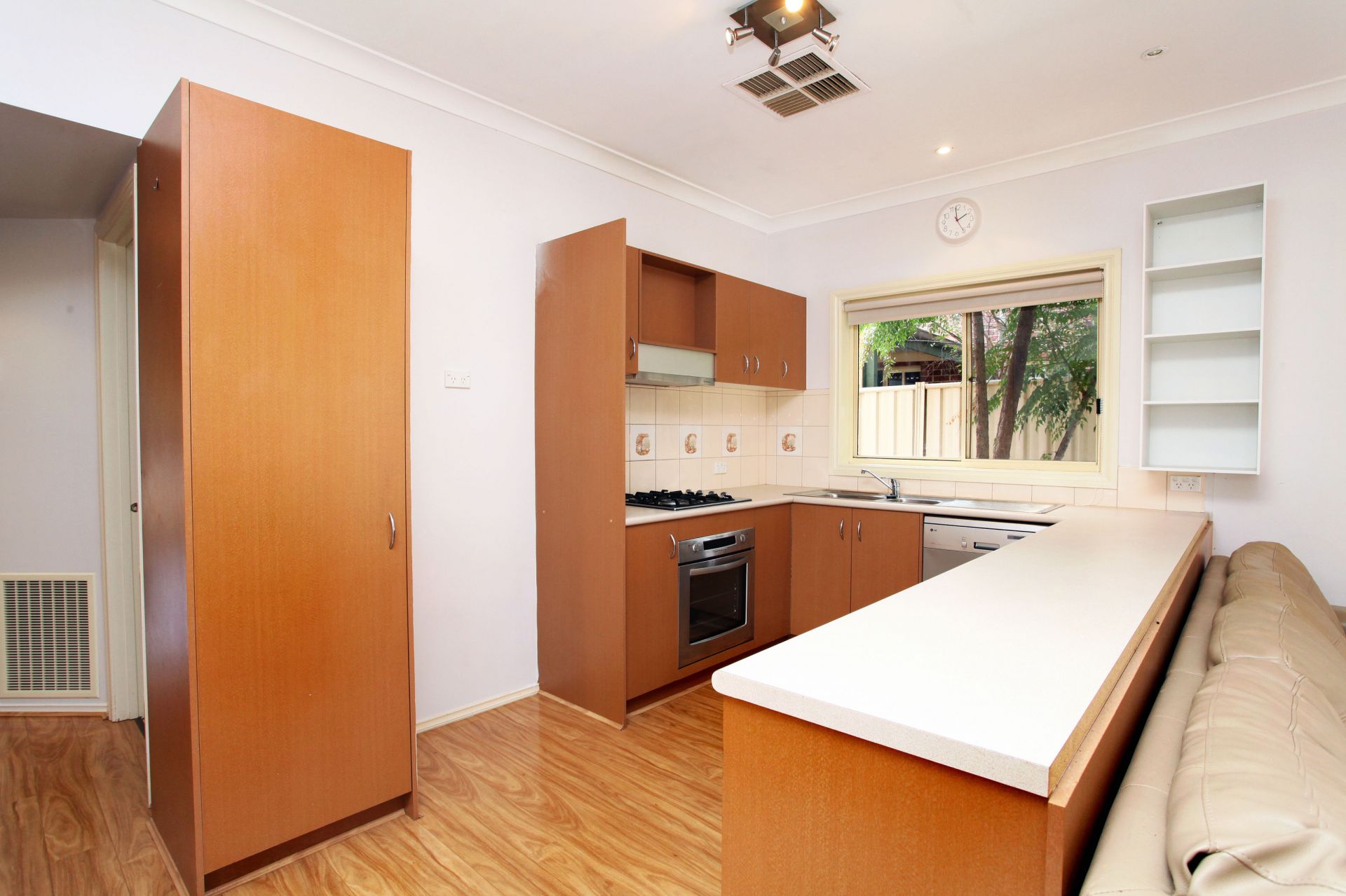 4 Jones Place, Caroline Springs - Thumbnail 3