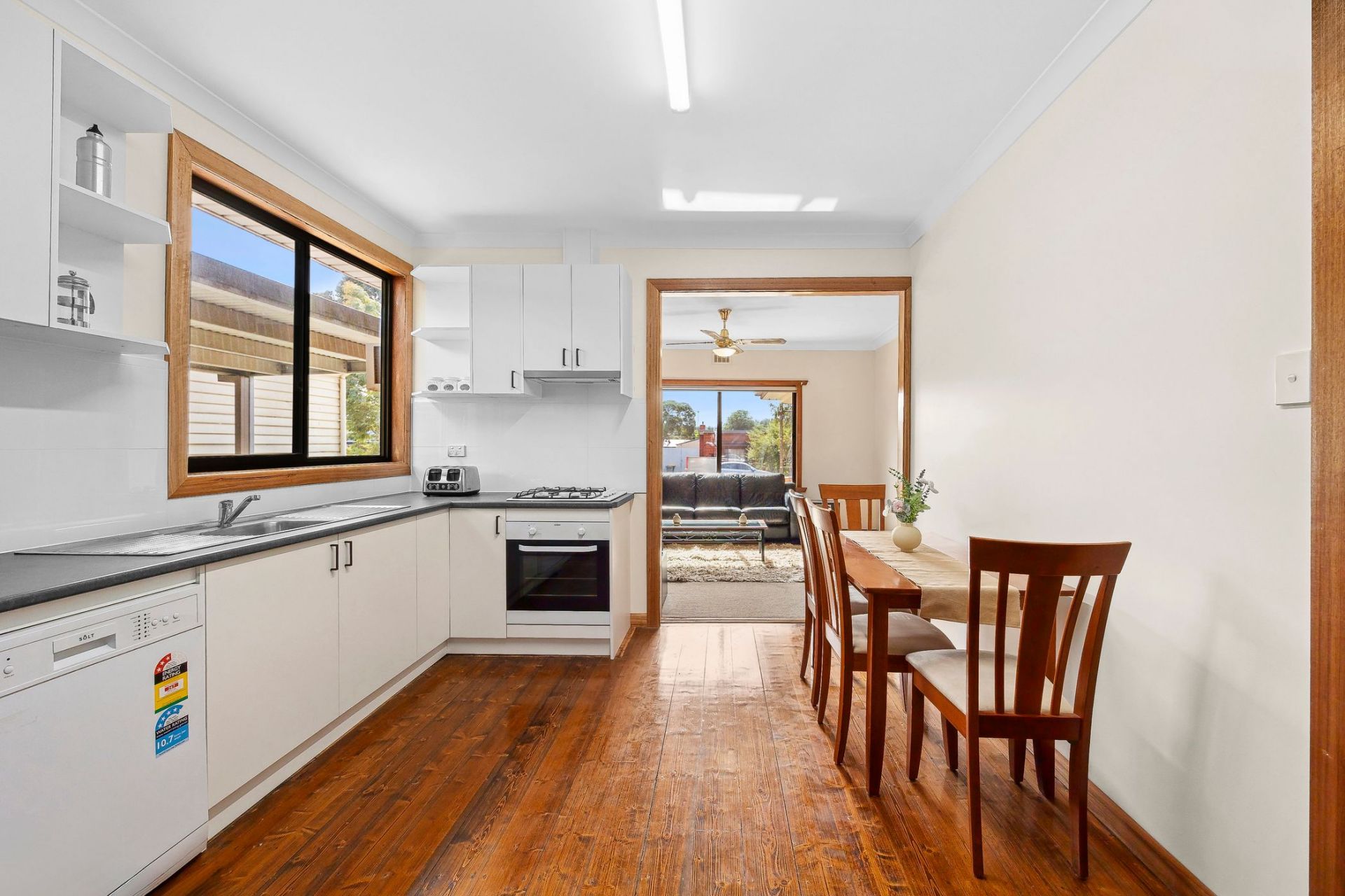 160 Yarrowee Street Sebastopol VIC, Sebastopol - Thumbnail 6