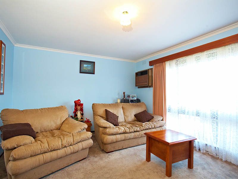 1B Ronald Avenue, Altona North - Thumbnail 3