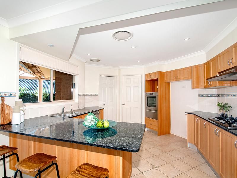 Real Estate For Sale 15 Brandon Grove Kellyville , NSW