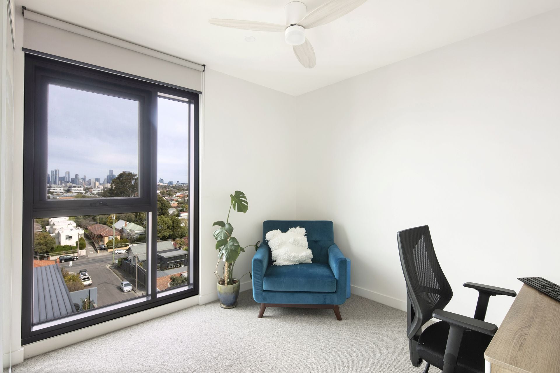 Modern Two Bedroom Overlooking the City Skyline