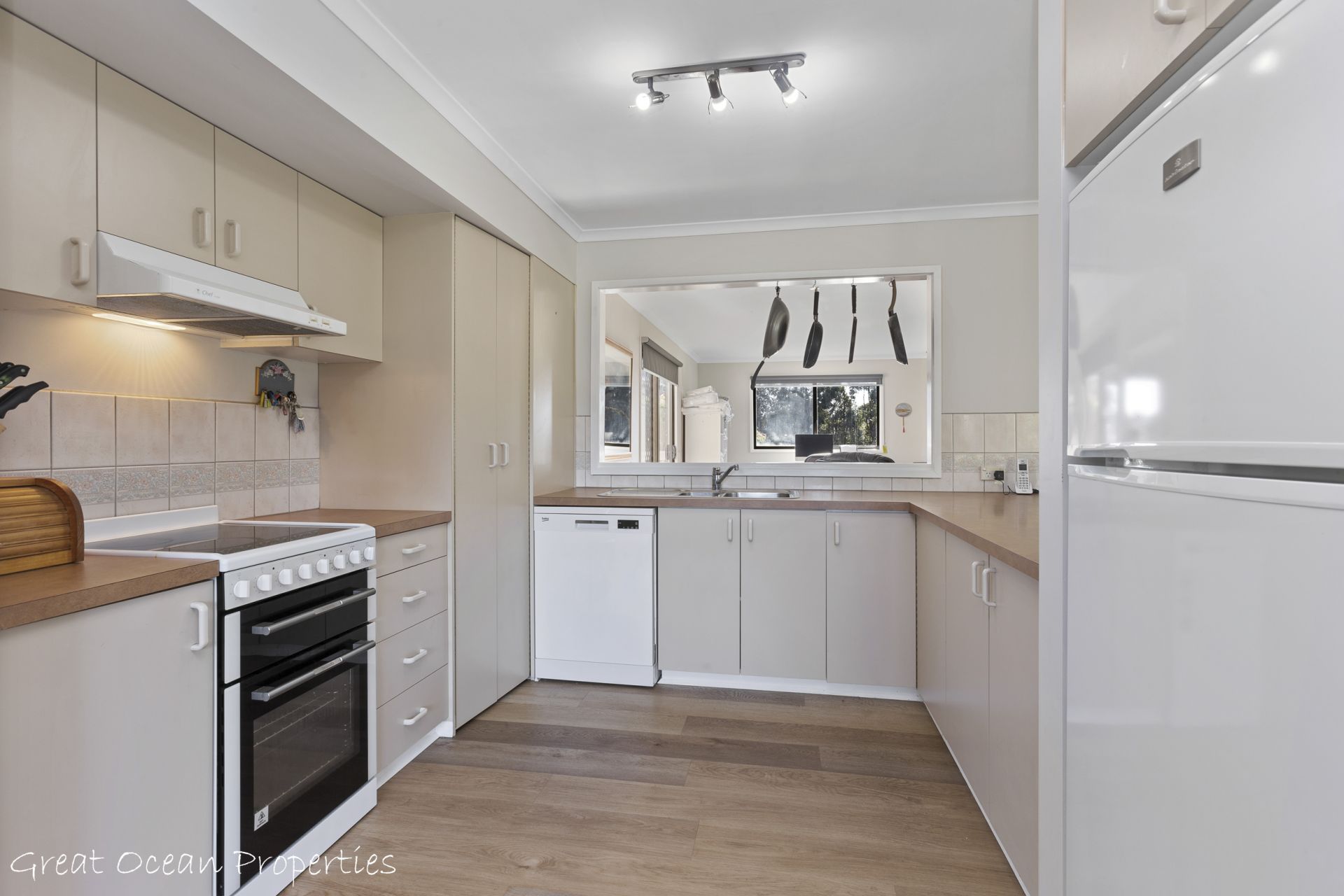 6 Ocean Park Drive, Marengo - Thumbnail 7