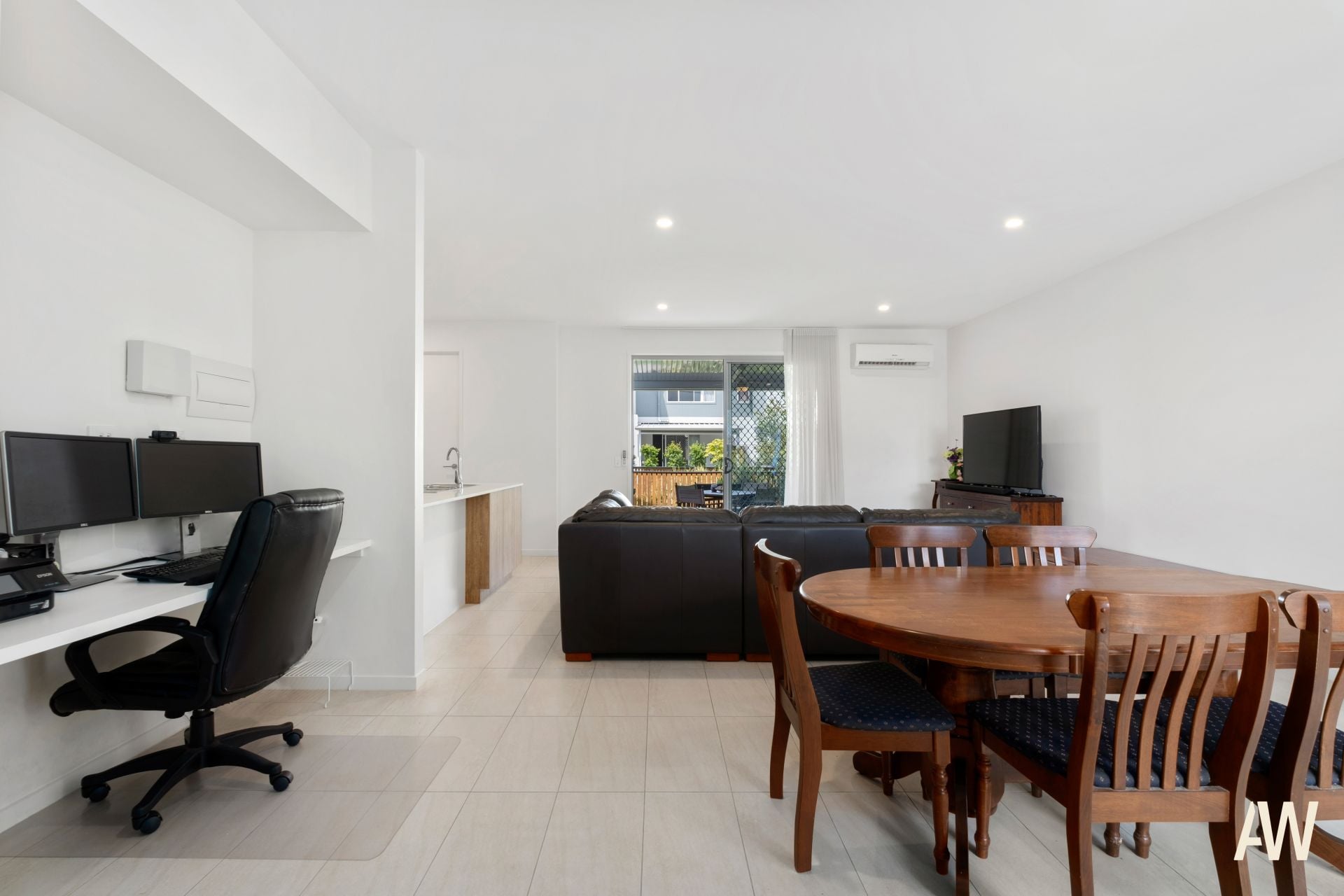 114 Paradise Circuit Maroochydore QLD, Maroochydore - Thumbnail 5