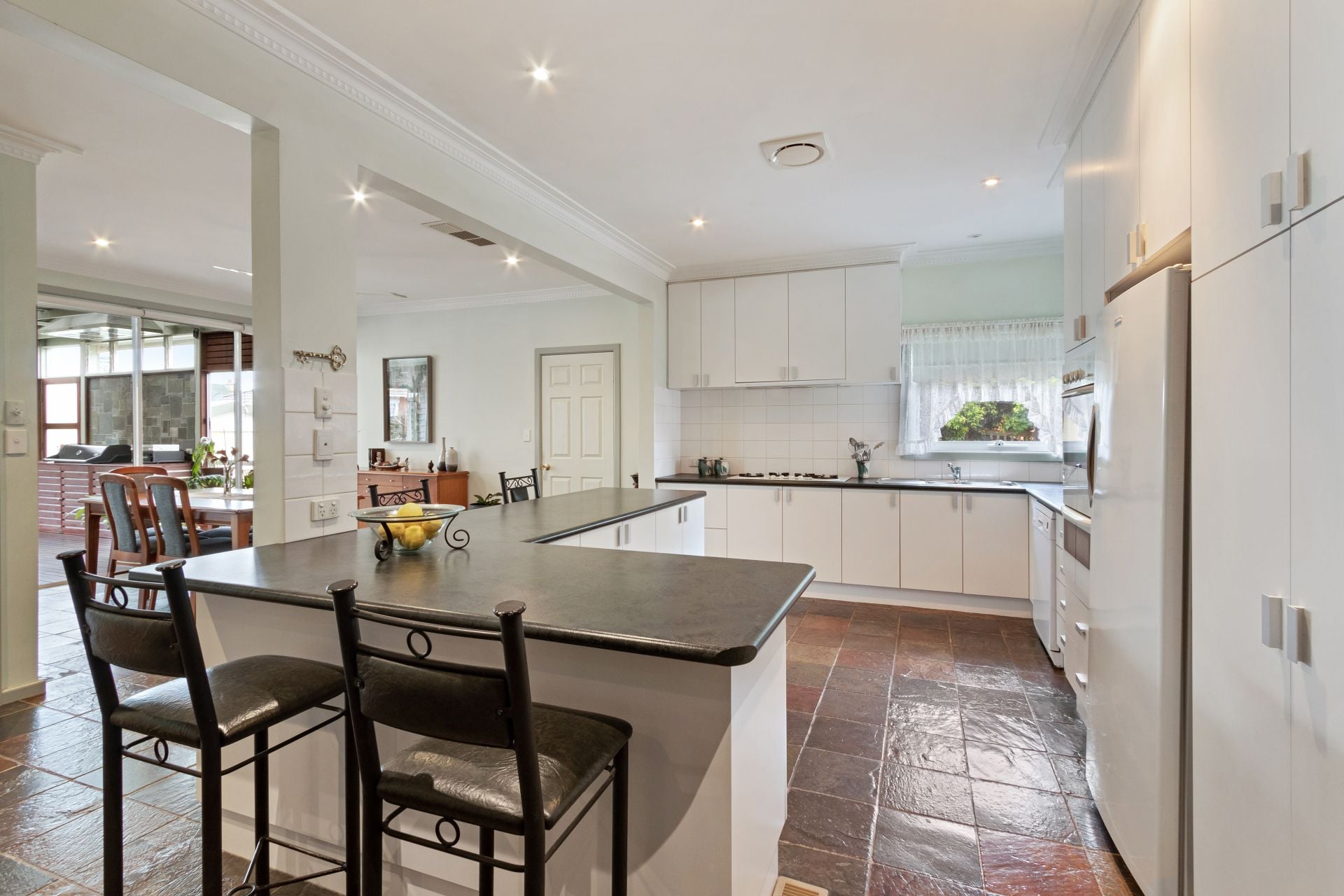 Huge Living And A Great Location
