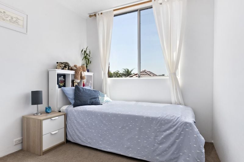 Real Estate For Sale 3/28 Undercliff Road Freshwater , NSW