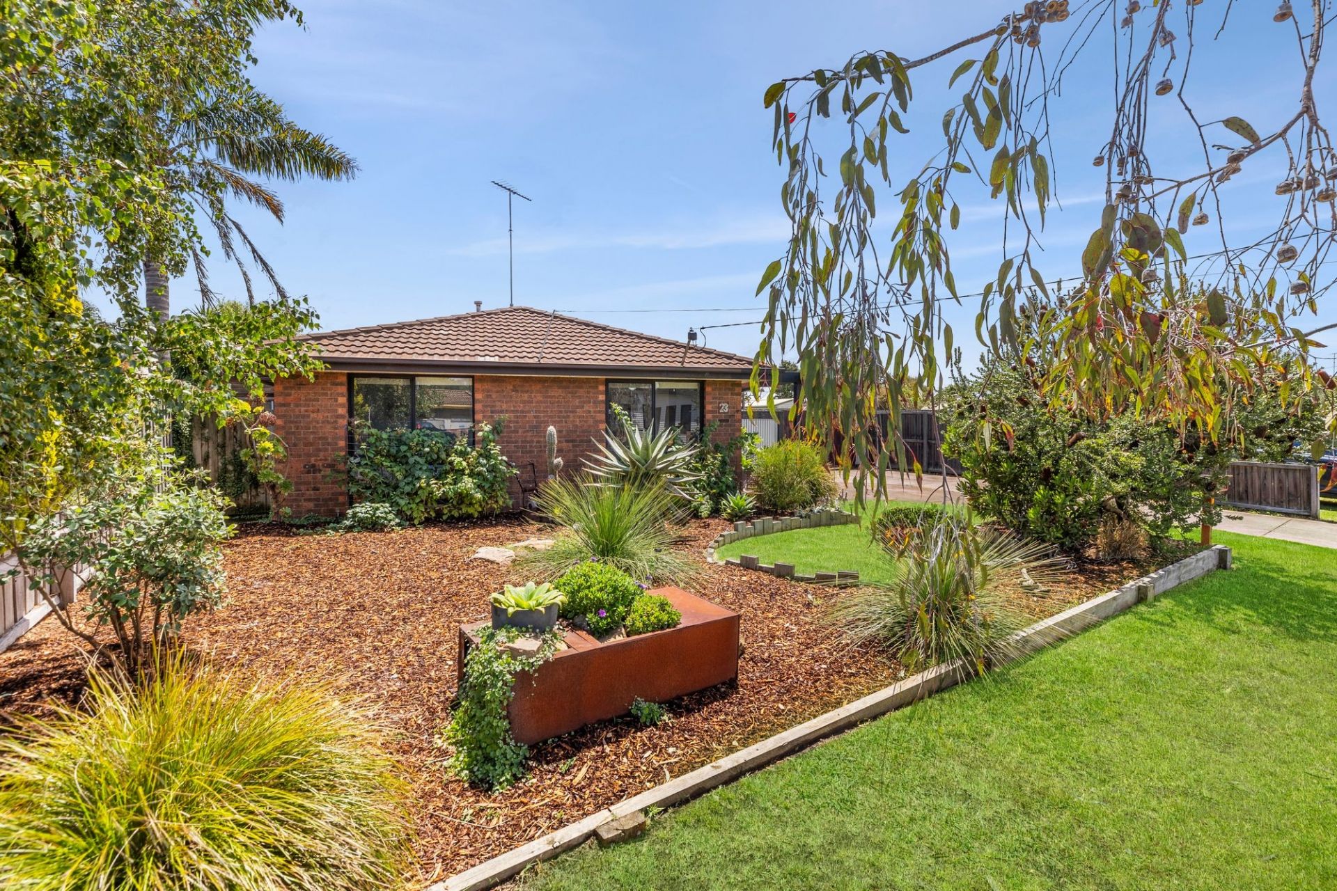 23 Pembroke Road Ocean Grove VIC, Ocean Grove - Thumbnail 2