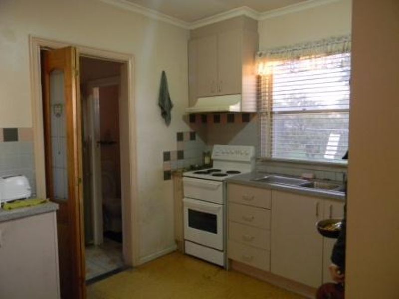 144 Bladin Street, Laverton - Thumbnail 4