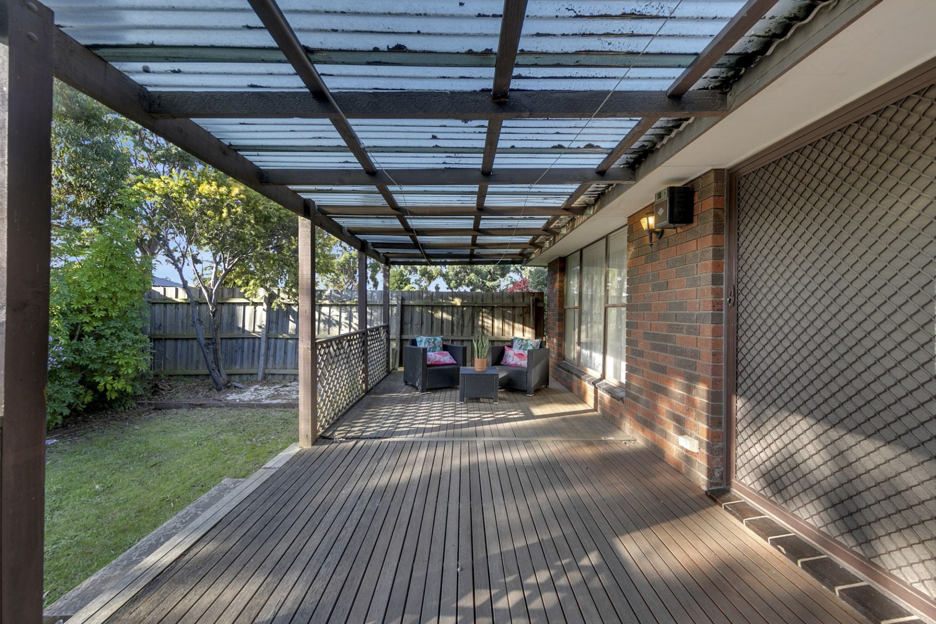 Exciting Potential in a brilliant location ......  UNDER CONTRACT