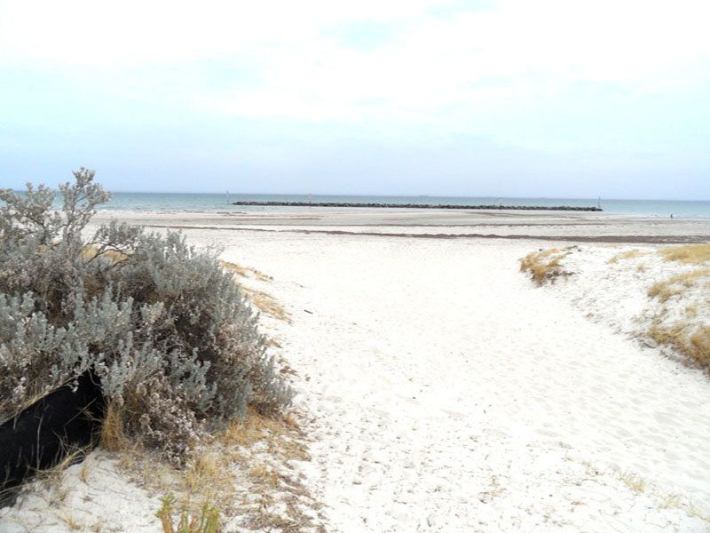 6/1 Esplanade Semaphore South 5019