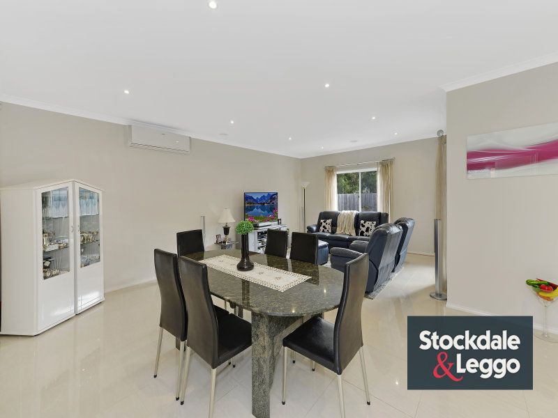 17 Grange Drive SOUTH MORANG, South Morang - Thumbnail 7