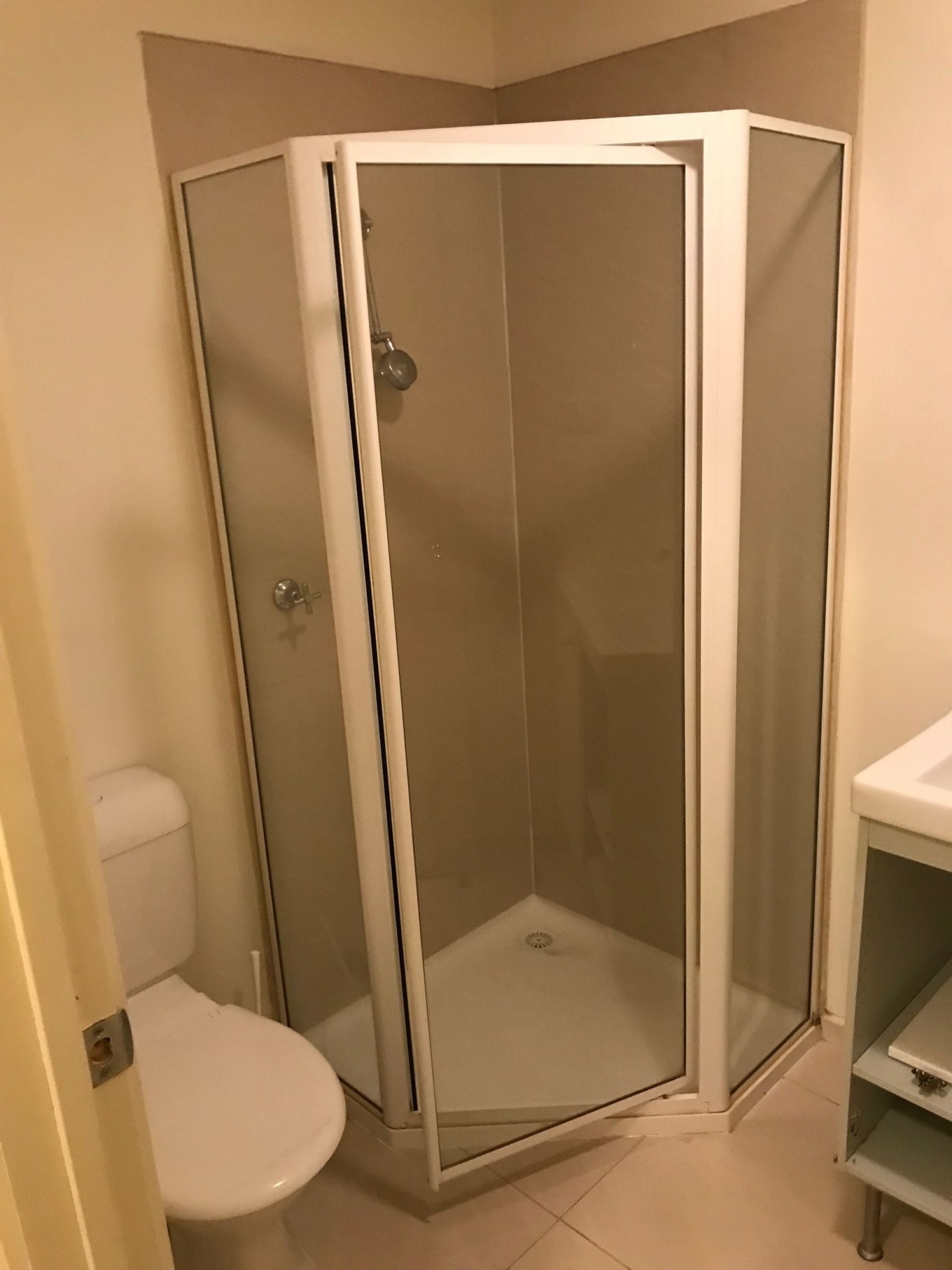 ONE BEDROOM STUDIO APARTMENT
