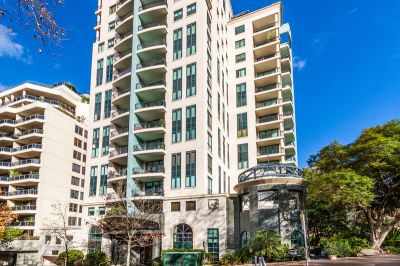 25/237 Miller Street, North Sydney