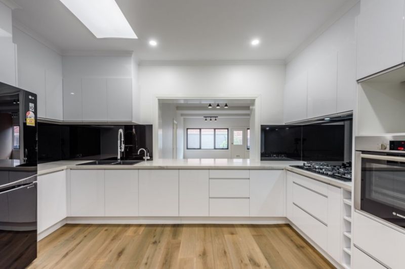 1/2 Carrington Street, Hampton East - Thumbnail 4