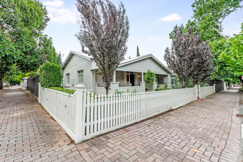 Home Alexander Real Estate SA