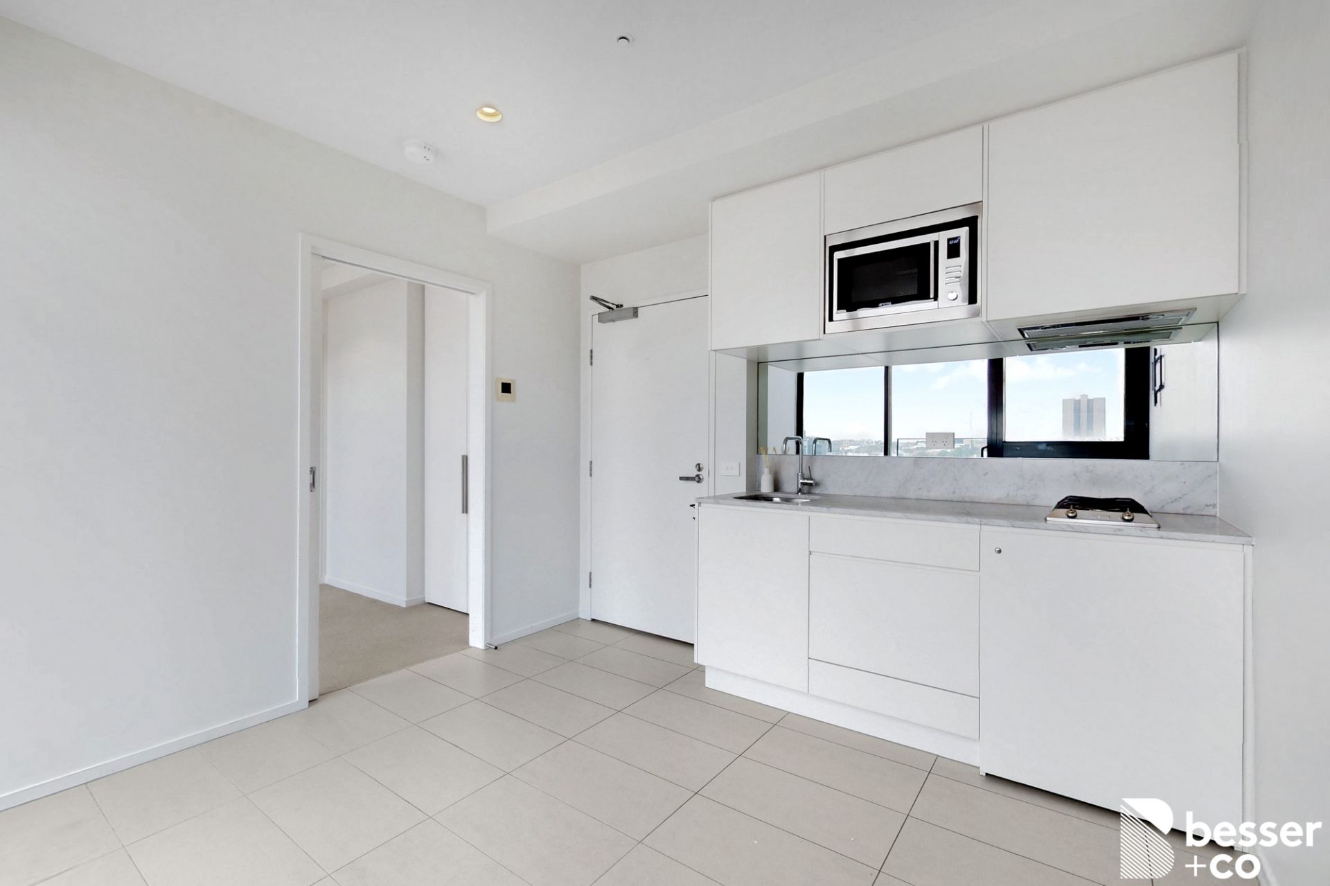 901/52 Park Street, South Melbourne - Thumbnail 5