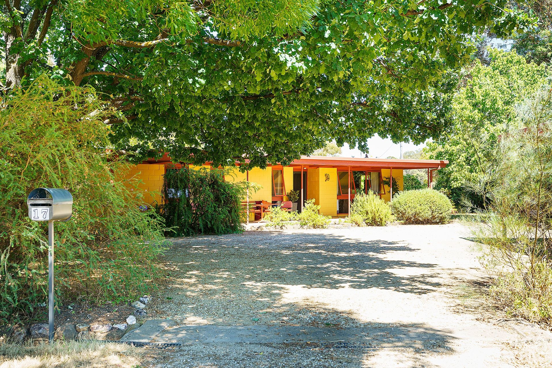 17 Richards Road, Castlemaine - Thumbnail 2